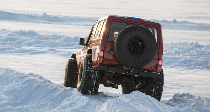 fileadmin/user_upload/webseiten_daten/aktuell/Testberichte/2017_06-Arctic_Trucks_Toyota_HZJ78/03_artikelbild.jpg
