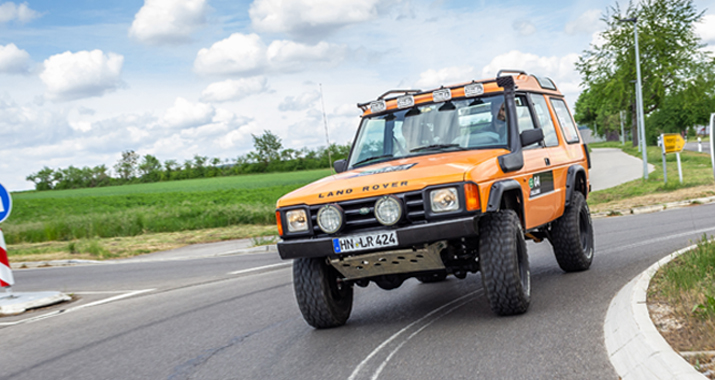 fileadmin/user_upload/webseiten_daten/aktuell/Testberichte_ab_2019/2020/OFF_ROAD/08_20/Land_Rover_Discovery/02_artikelbild.jpg