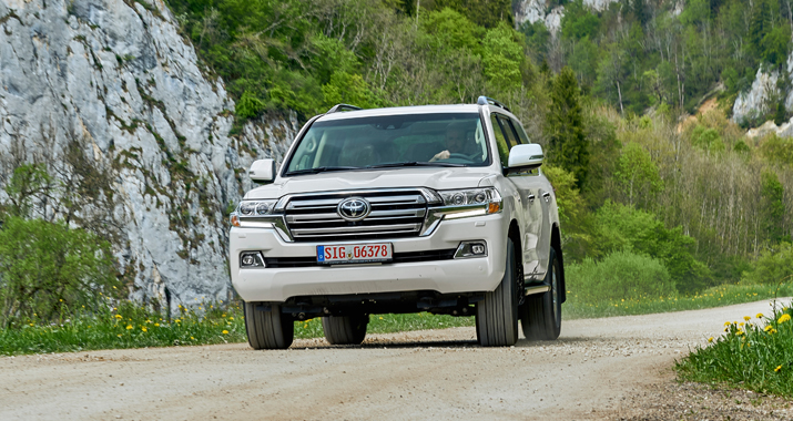 fileadmin/user_upload/webseiten_daten/aktuell/Testberichte/2017_11-Toyota_URJ202/artikelbild.jpg