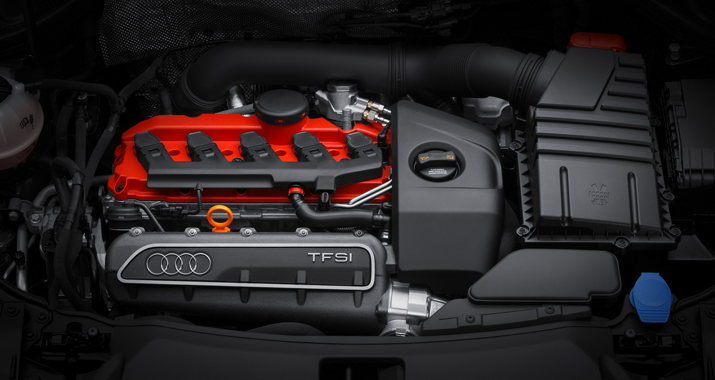 fileadmin/user_upload/webseiten_daten/aktuell/Testberichte/Kompakttest_RSQ3/Motor.jpg