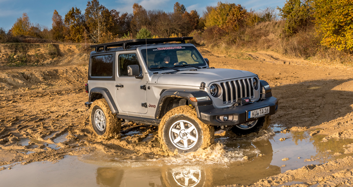 fileadmin/user_upload/webseiten_daten/aktuell/Testberichte_ab_2019/2020/OFF_ROAD/01_20/Jeep_Wrangler_Taubenreuther/02_artikelbild.jpg
