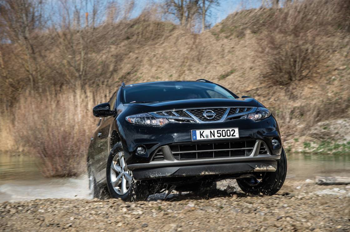 nissan offroad vorn