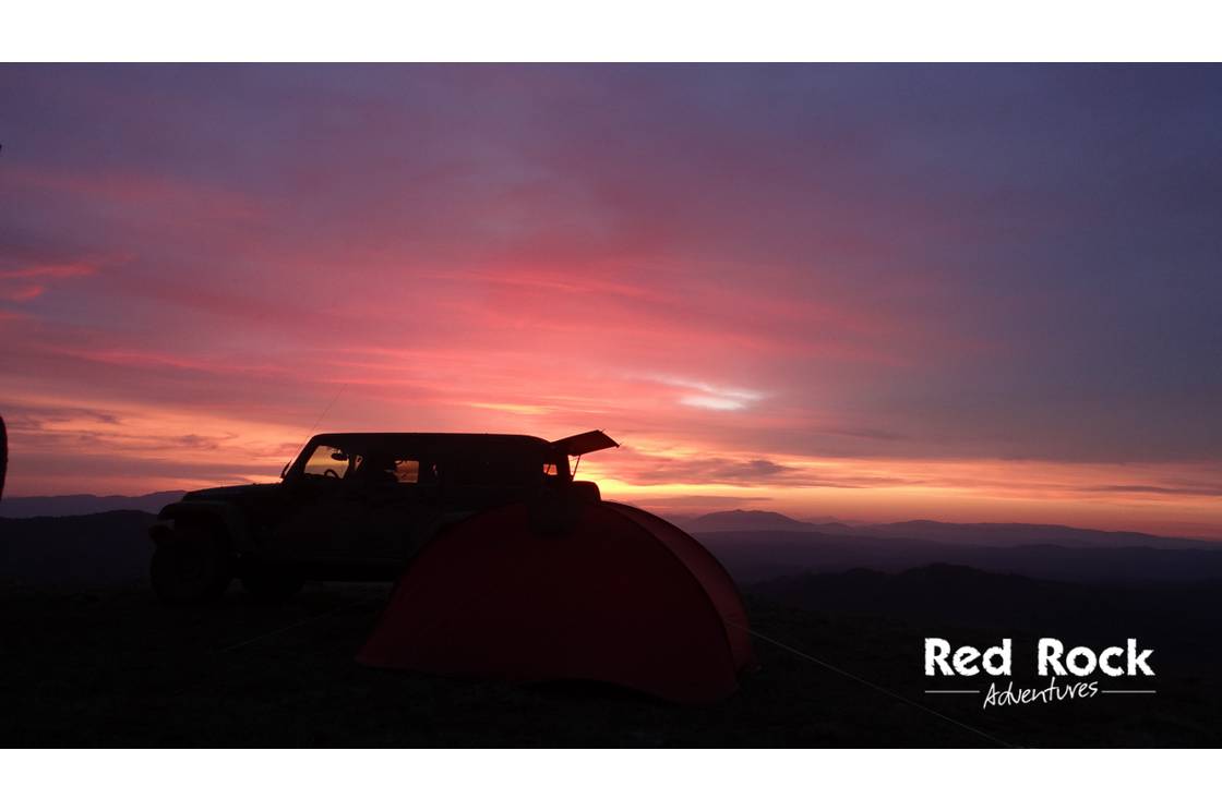 Sonnenaufgang am "Top of Mountain"